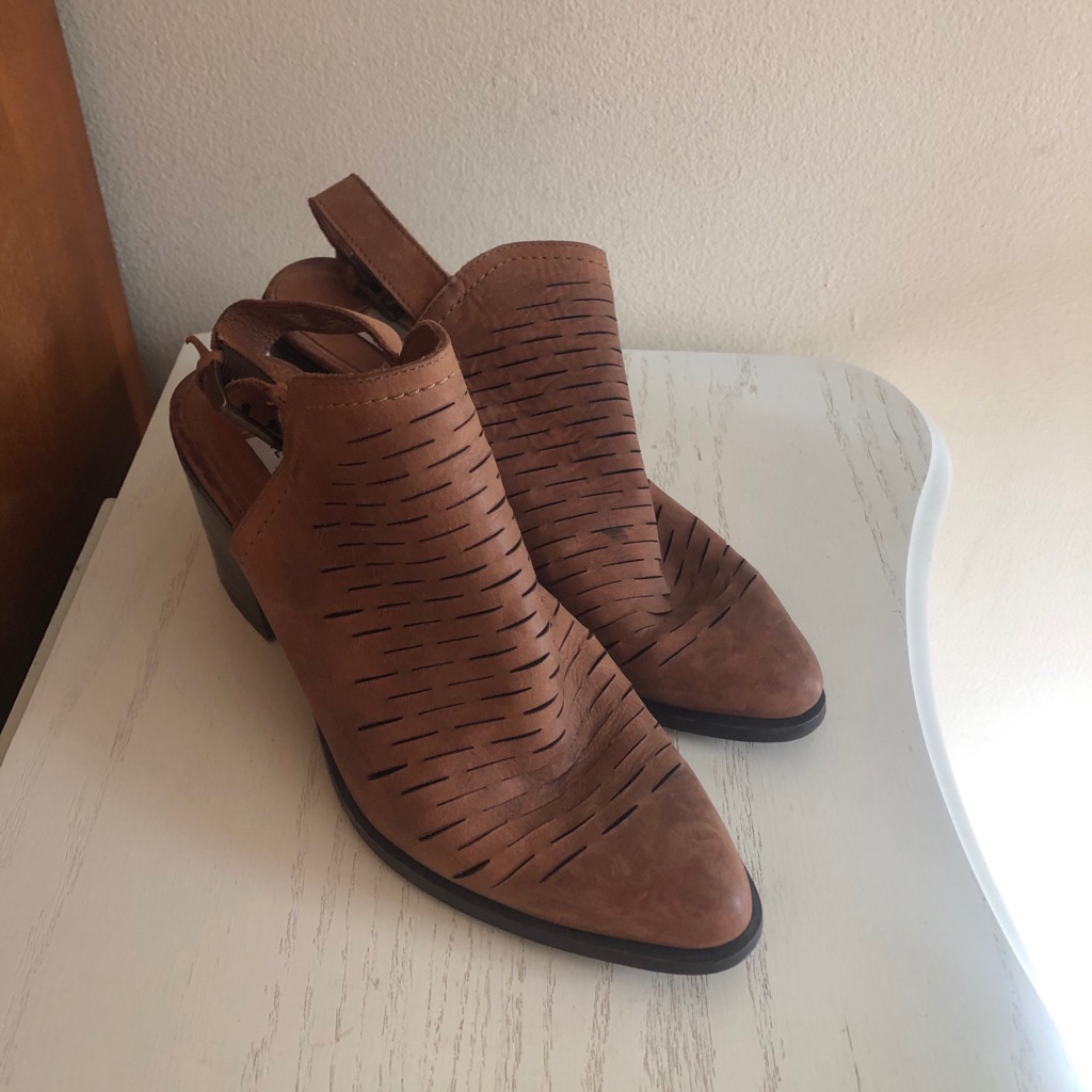 Steve Madden Sling Back Bootie Mule